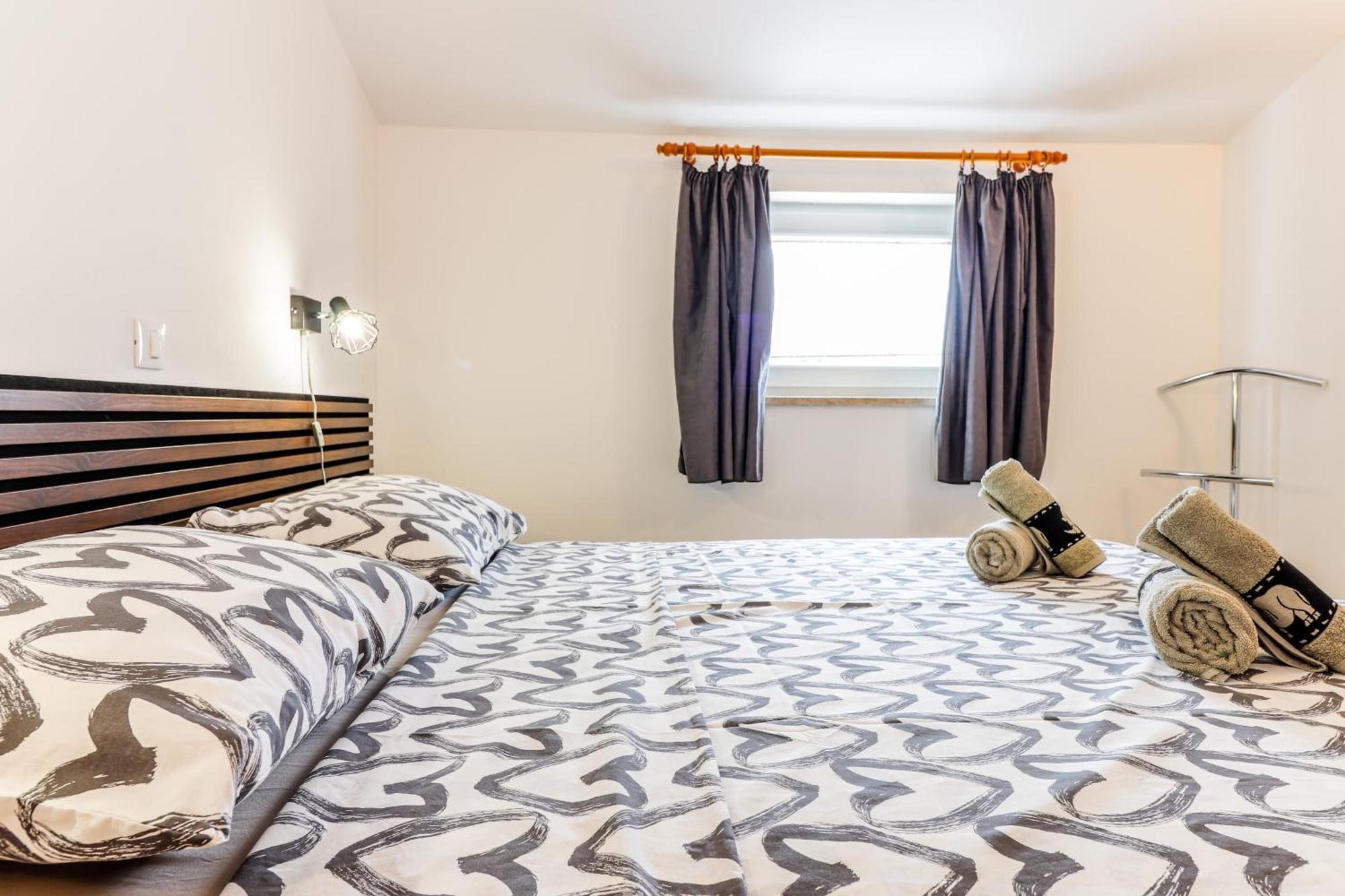 Sunshine Apartments Funtana With Balcony And Sea View Экстерьер фото